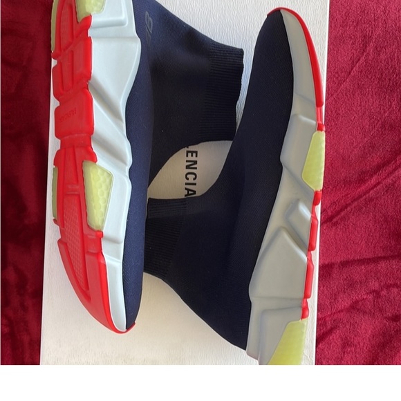 New BALENCIAGA speed sneakers - Picture 6 of 15